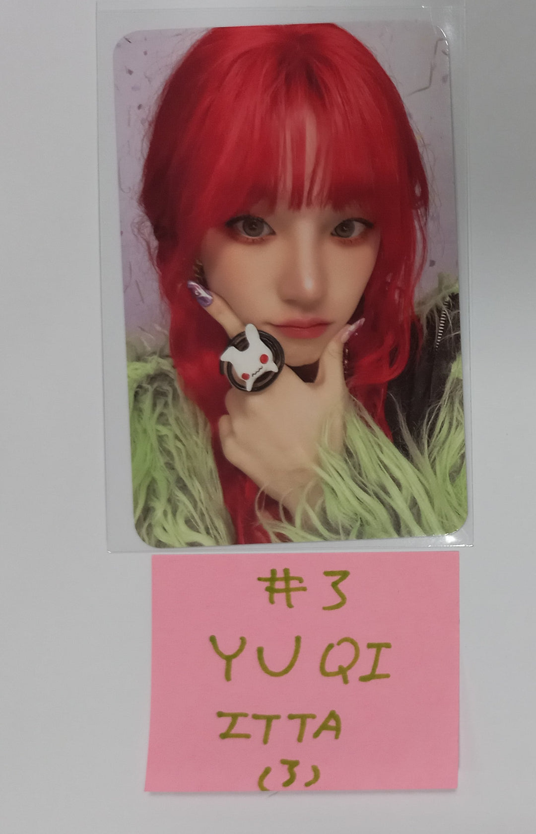 YUQI (Of (G) I-DLE) "YUQ1" - ITTA Pre-Order Benefit Photocard [24.4.30]
