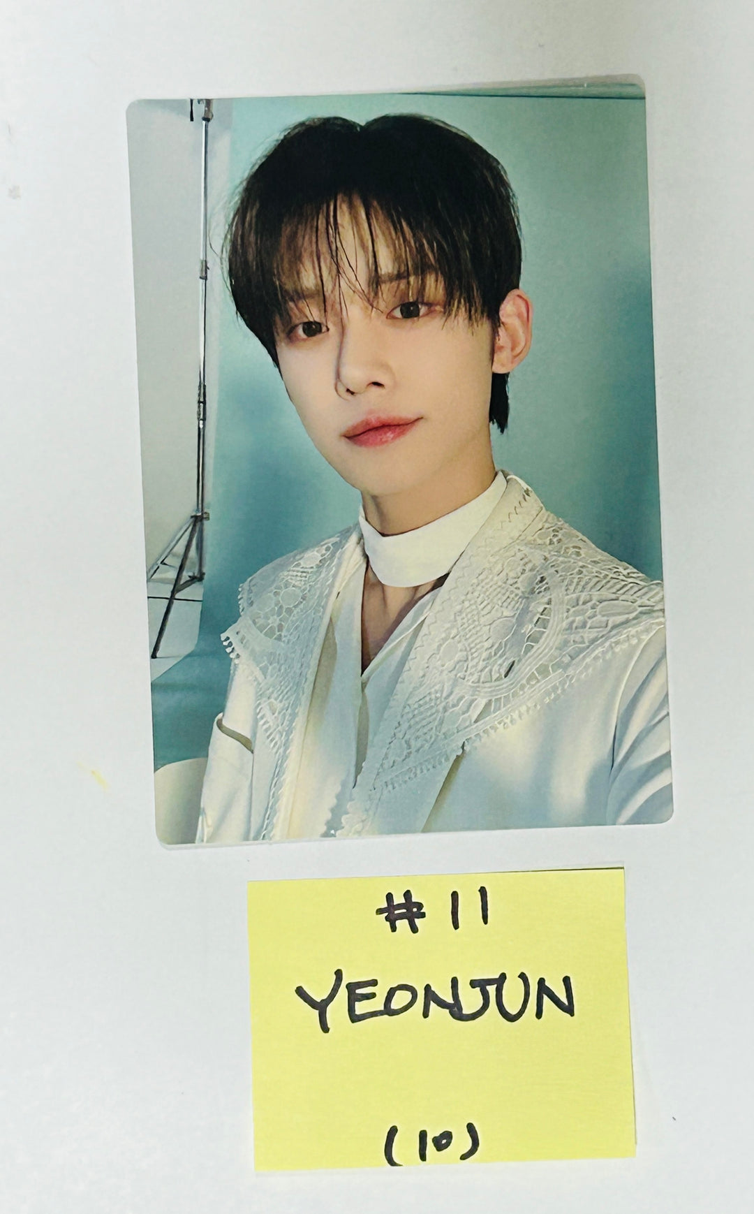 TXT "ACT : PROMISE" - Official Mini Photocard (1) [24.5.2]