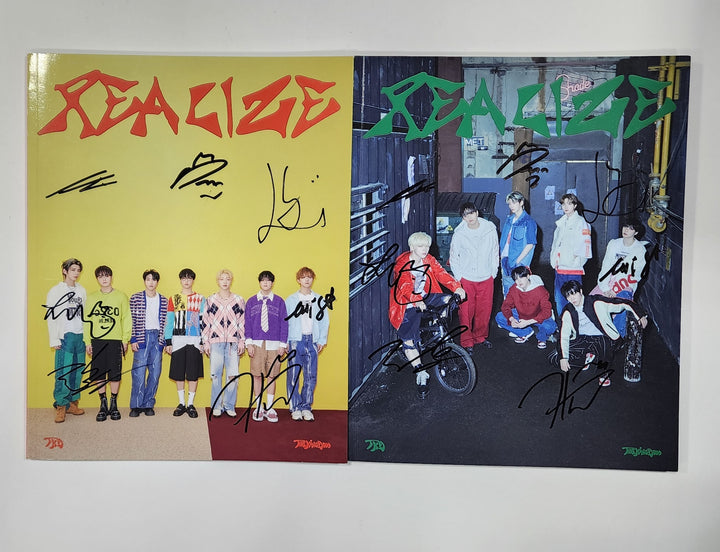 The KingDom "REALIZE" - Hand Autographed(Signed) Promo Album [24.5.8]