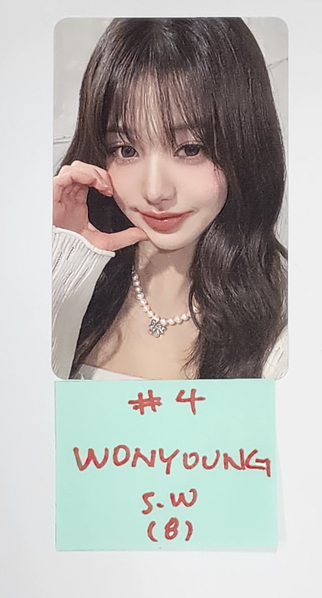 IVE "IVE Switch" - Soundwave Fansign Event Photocard [24.5.21]