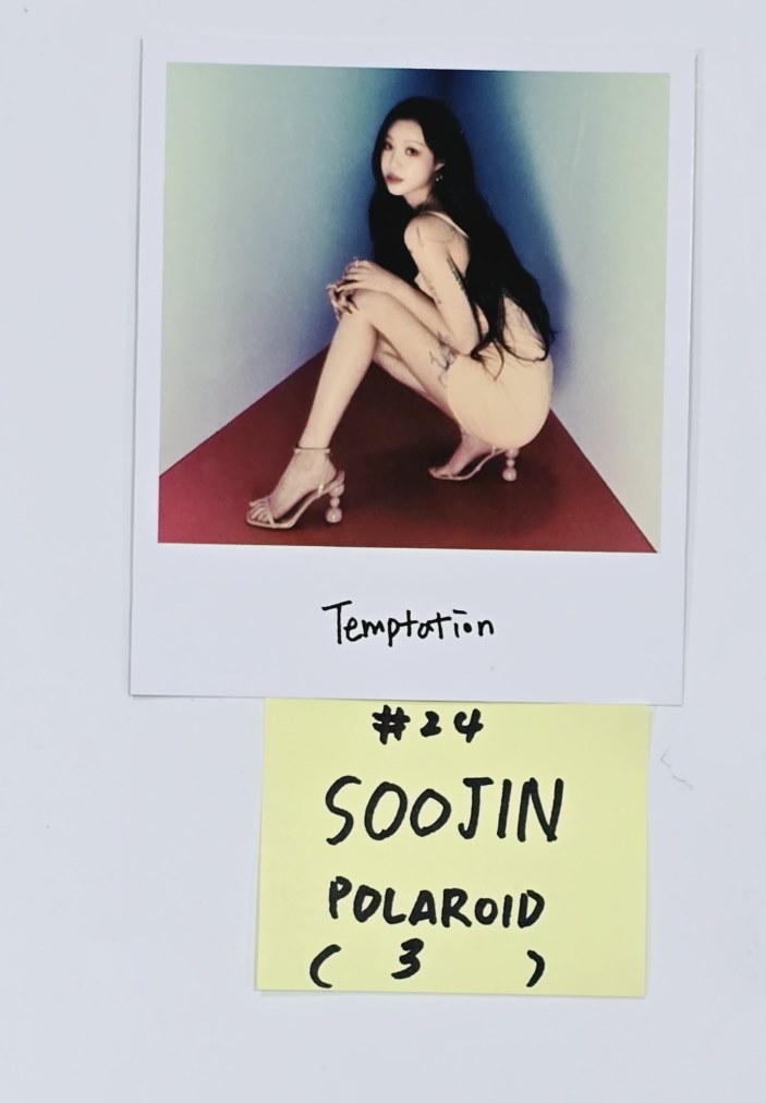 Soojin "RIZZ" - Official Photocard, Polaroid [24.5.24]