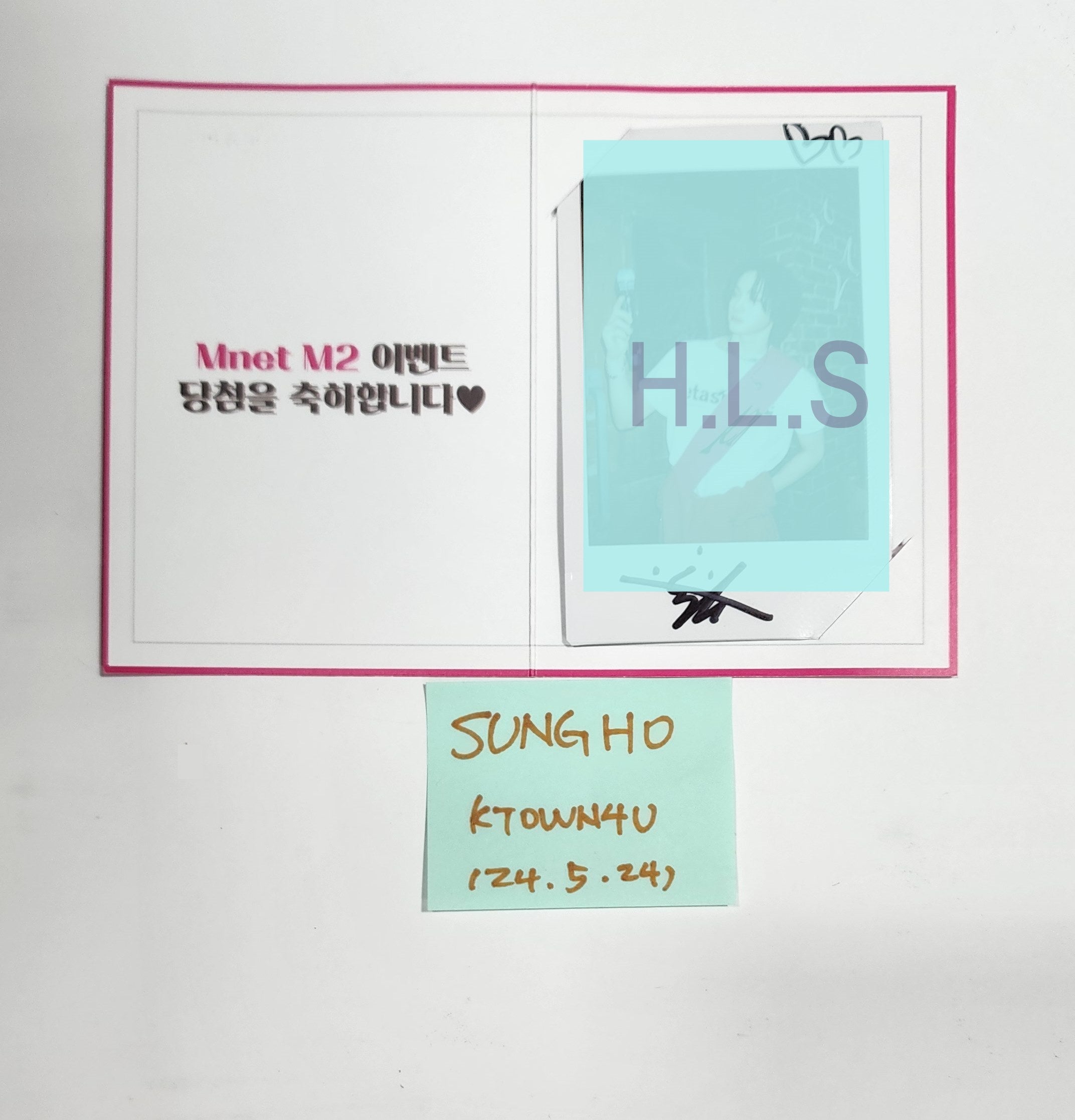 SUNGHO (Of Boynextdoor) "HOW?" Hand Autographed(Signed) Polaroid [24 SUNGHO (Of Boynextdoor) "HOW?" Hand Autographed(Signed) Polaroid [24