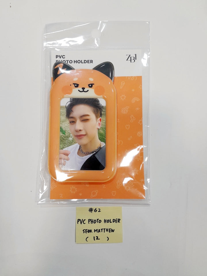 ZeroBaseOne (ZB1) - "You had me at HELLO" ZB1 x Line Friends Square Pop-Up in Gangnam Official MD (3) (PVC Photo Holder, Photocard Holder Keyring, Eco Bag) [24.05.31]
