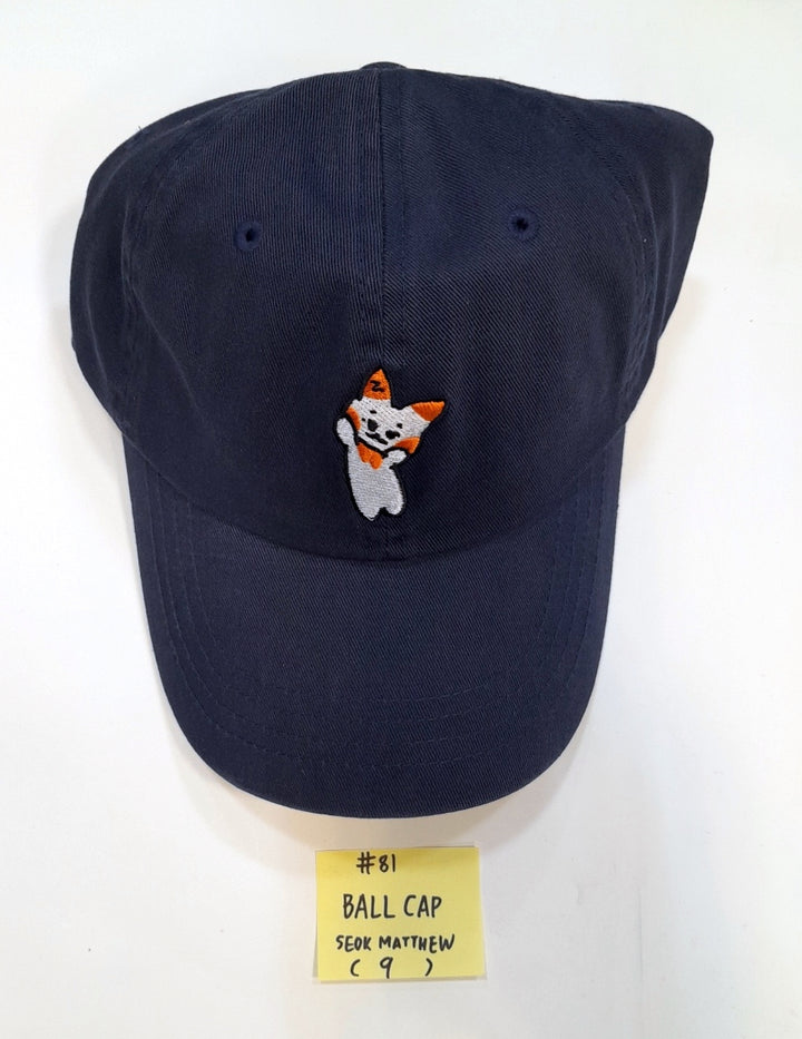 ZeroBaseOne (ZB1) - "You had me at HELLO" ZB1 x Line Friends Square Pop-Up in Gangnam Official MD (4) (T-Shirt [White], Ball Cap) [24.05.31]