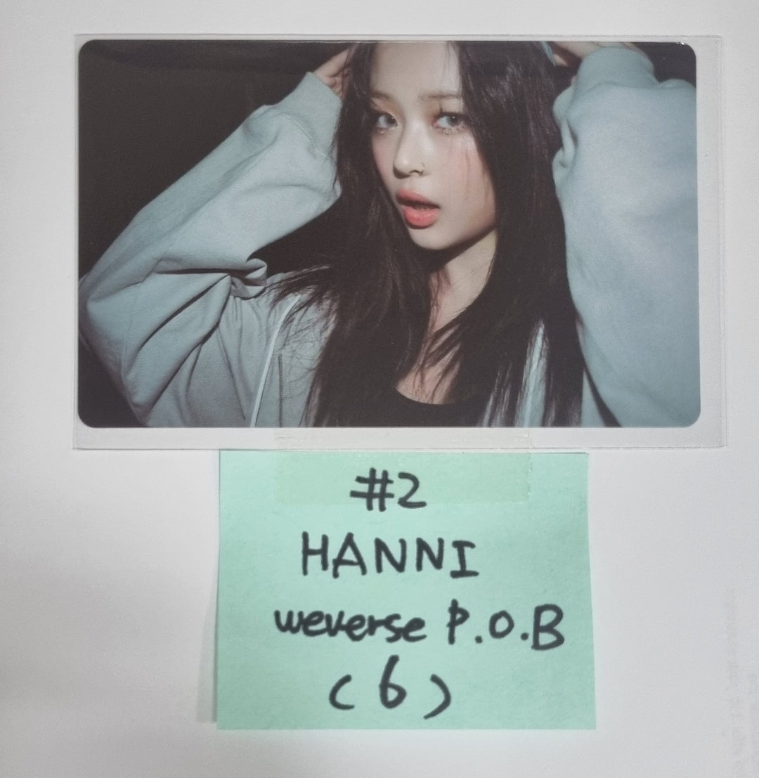 New Jeans "How Sweet" - Weverse Pre-Order Benefit Photocard, Photo Stand Set [24.5.31]