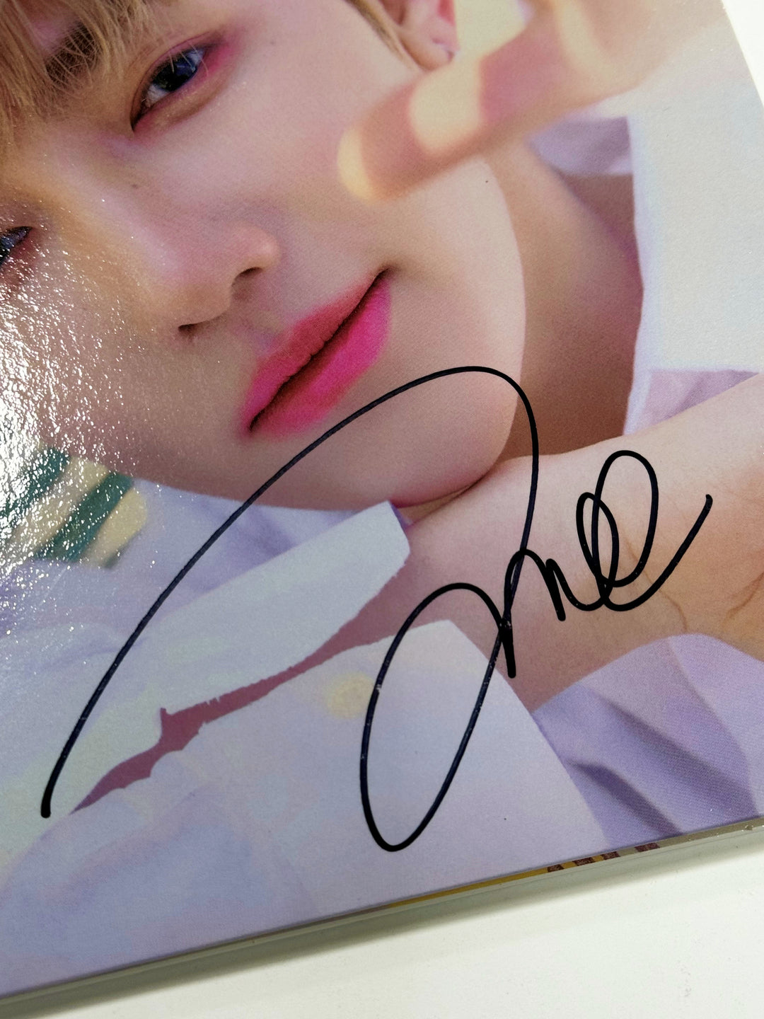 Zhang Hao (Of ZEROBASEONE(ZB1)) "You had me at HELLO" - Hand Autographed(Signed) Album(Digipack Ver.) and Polaroid [24.6.4]