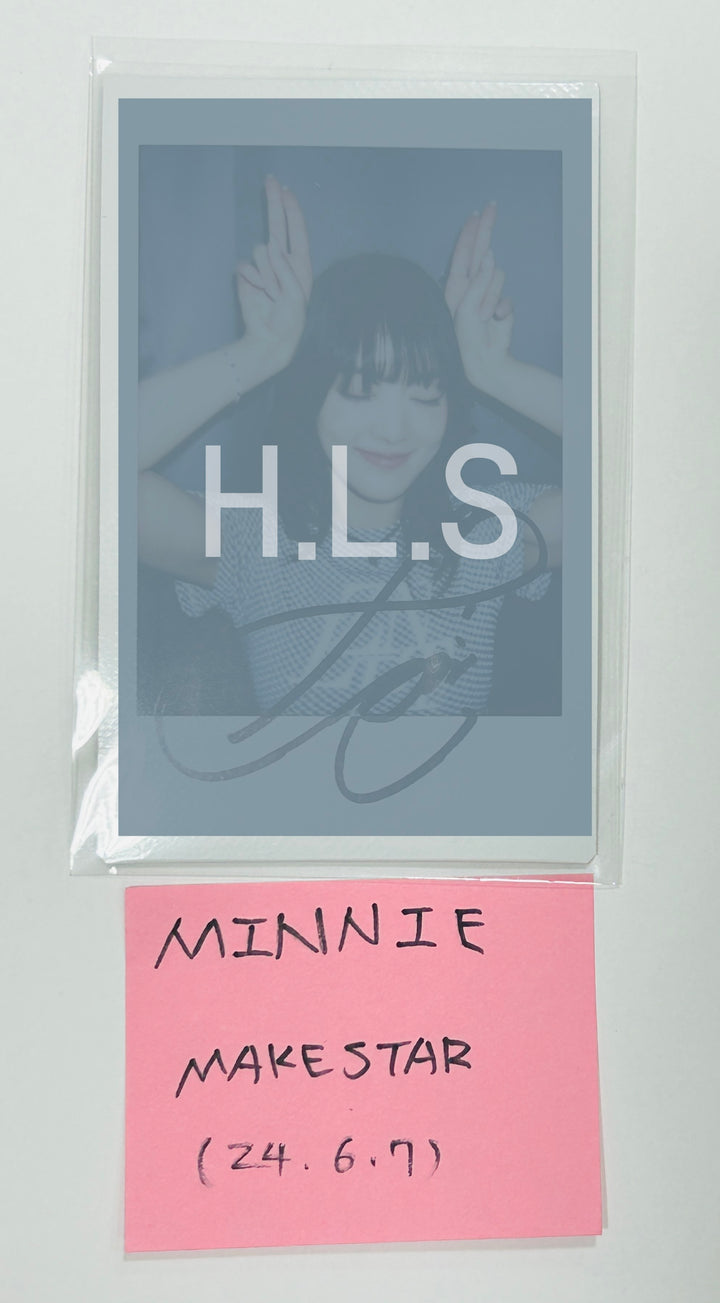 Minnie (Of (g) I-DLE) "2" 2nd Full Album - Hand Autograhped(Signed) Polaroid [24.6.7]