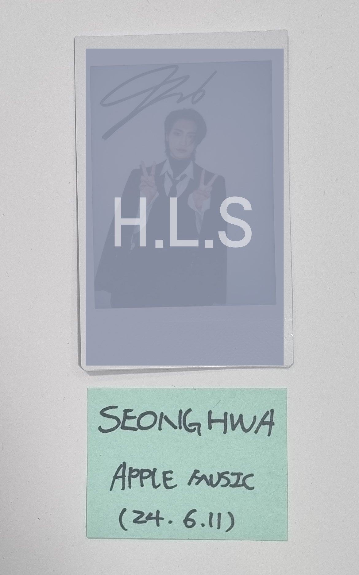 Ateez Seonghwa signed Polaroid 2024