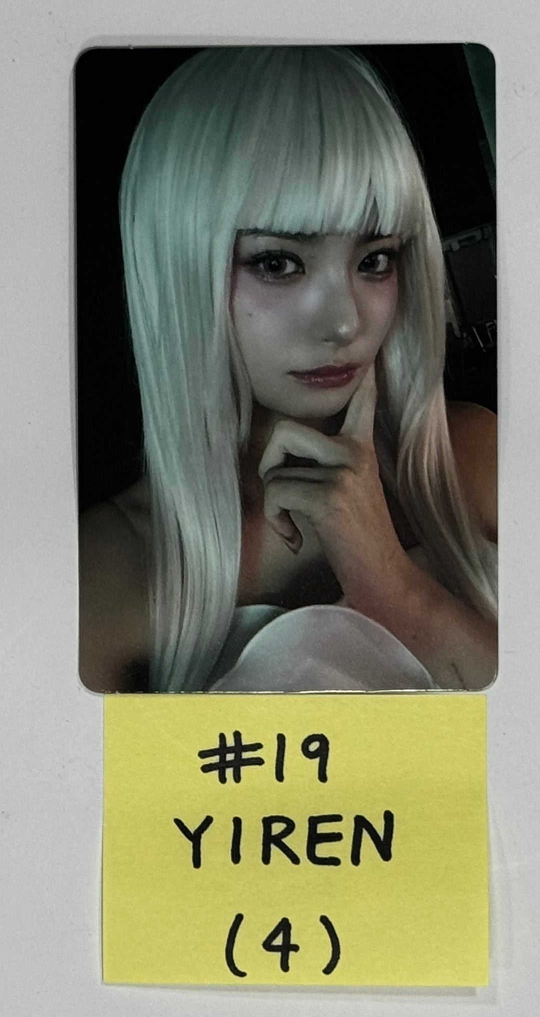 Everglow "ZOMBIE" - Official Photocard, Postcard [24.6.14]