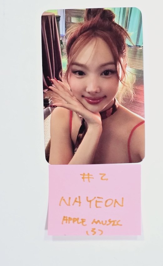 NAYEON (Of TWICE) "NA" - Apple Music Pre-Order Benefit Photocard [24.6.17]