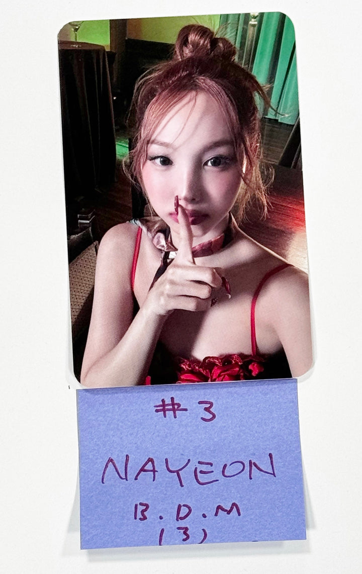 NAYEON (Of TWICE) "NA" - Blue Dream Media Pre-Order Benefit Photocard [24.6.18]