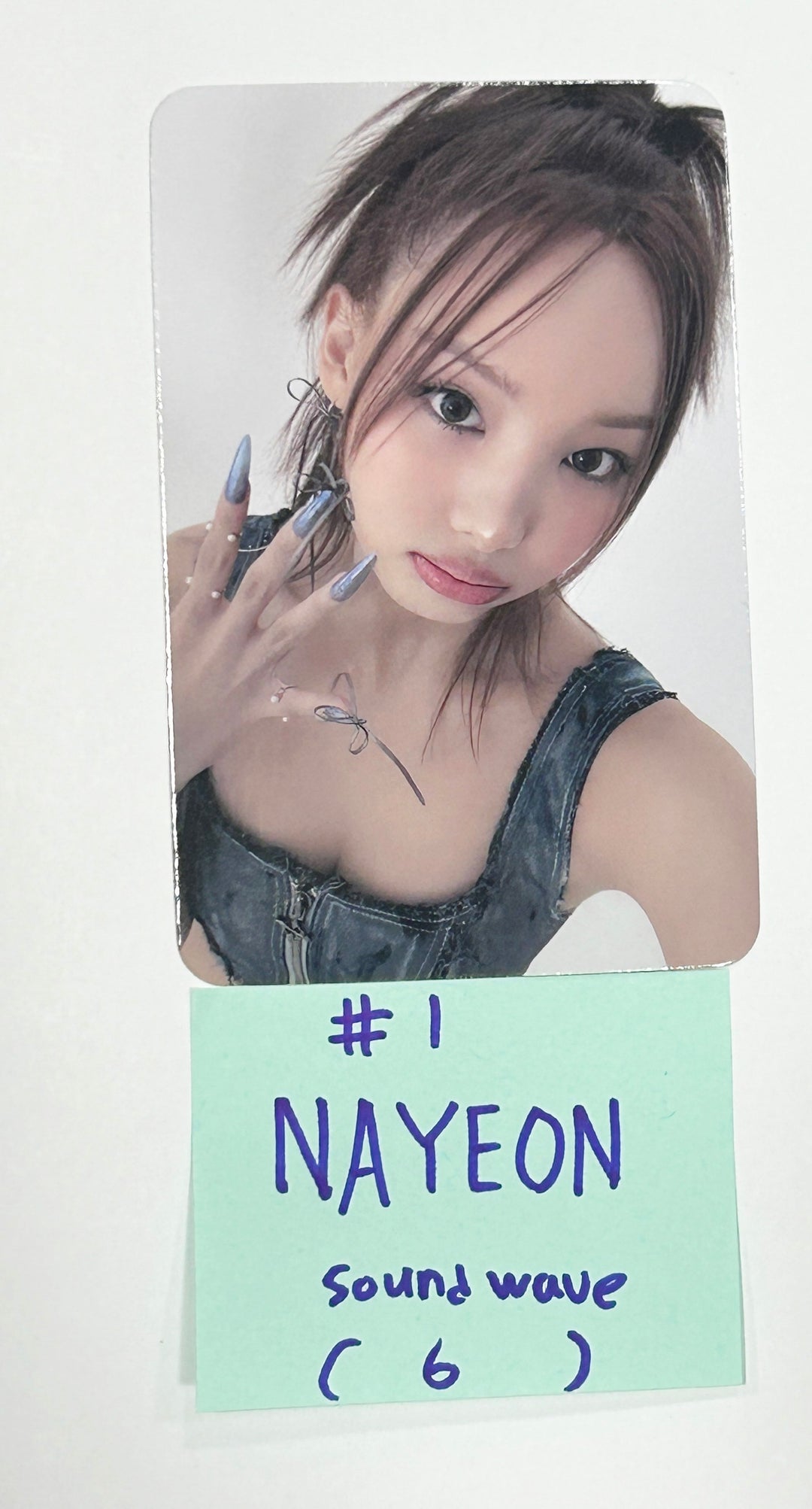 NAYEON (Of TWICE) "NA" - Soundwave Pre-Order Benefit Photocard [24.6.19] - HALLYUSUPERSTORE