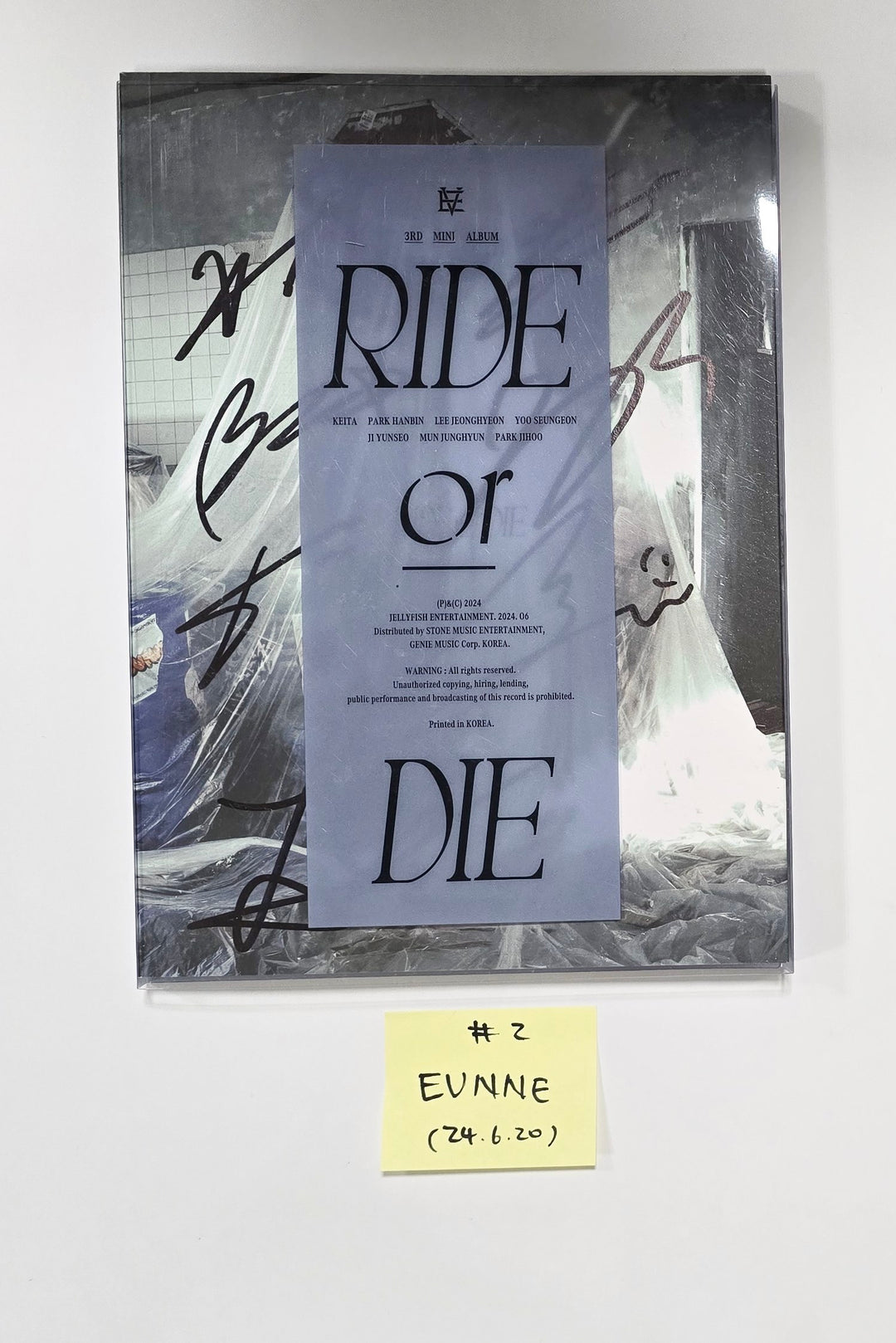 EVNNE "RIDE or DIE" - Hand Autographed(Signed) Promo Album [24.6.20] - HALLYUSUPERSTORE