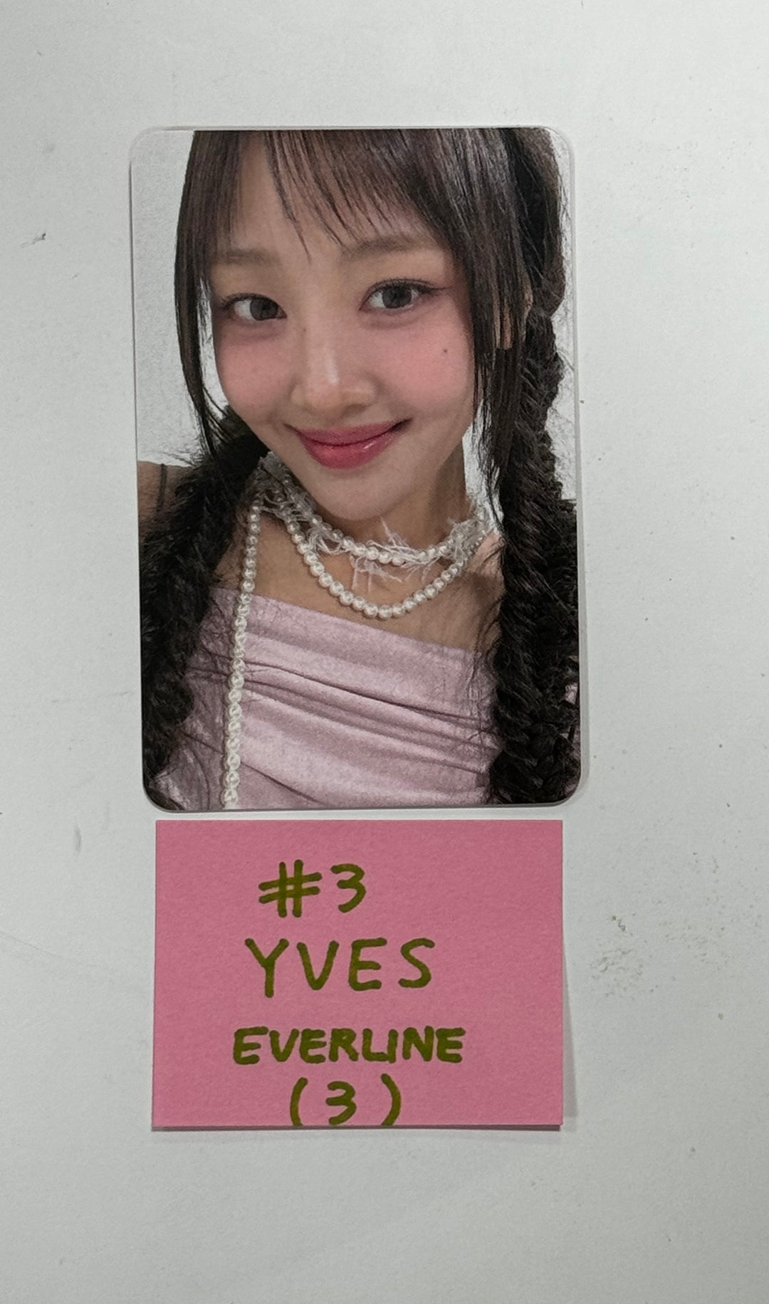 Yves "LOOP" - Everline Fansign Event Photocard [24.6.25] - HALLYUSUPERSTORE