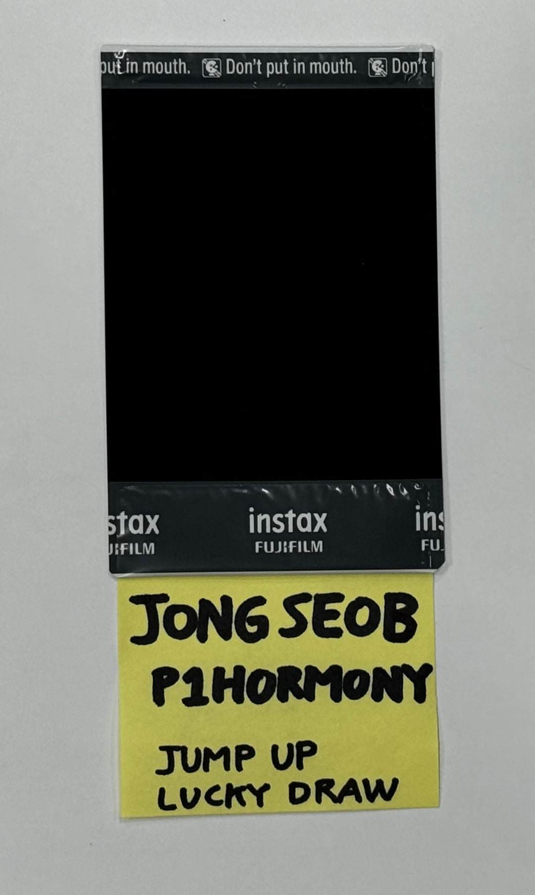 Jongseob (of P1Harmony) "때깔 (killin' it)" - Hand Autographed(Signed) Polaroid [24.6.26]