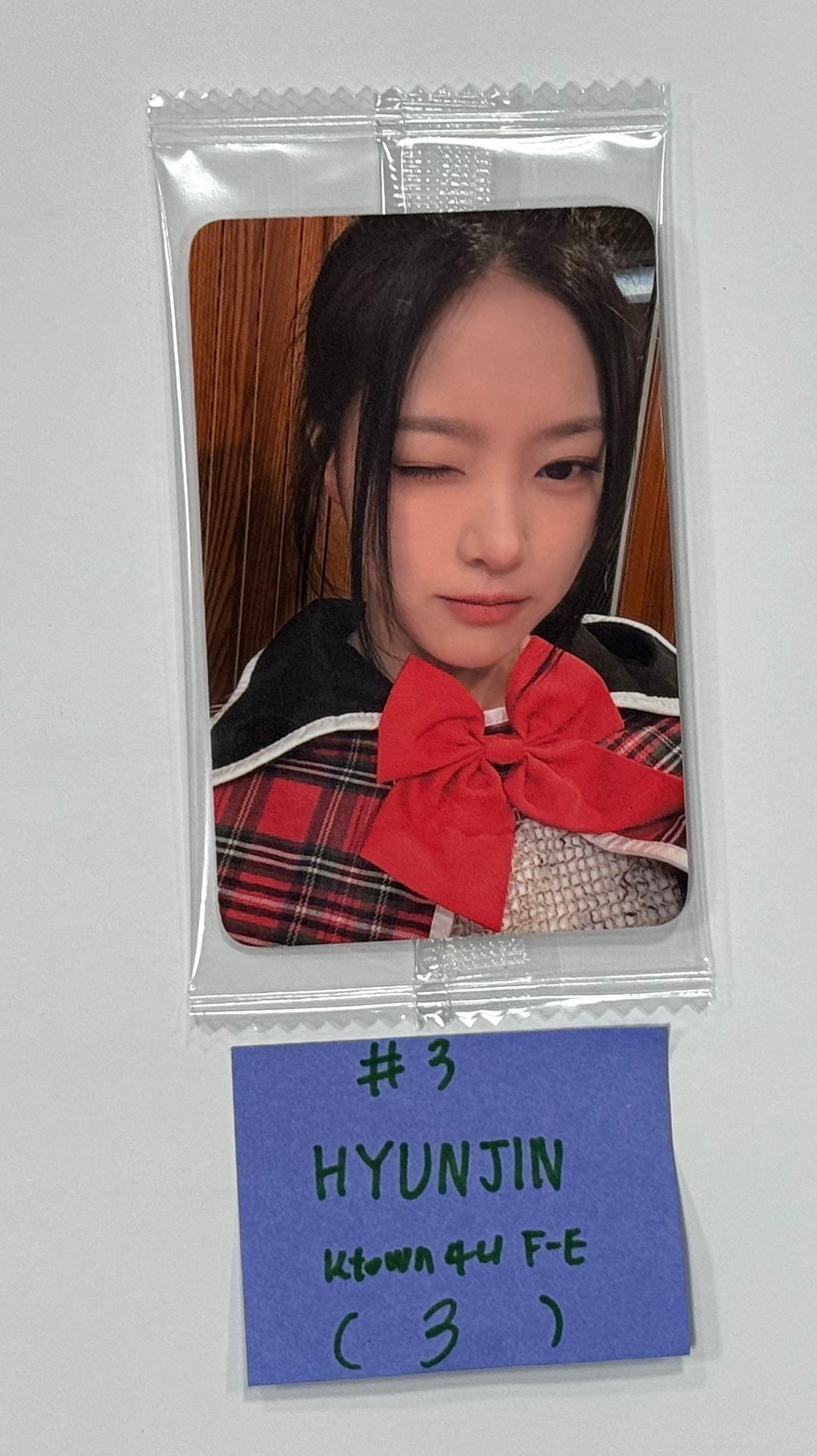 Loossemble "One of a Kind" - Ktown4U Fansign Event Photocard [24.6.26] - HALLYUSUPERSTORE