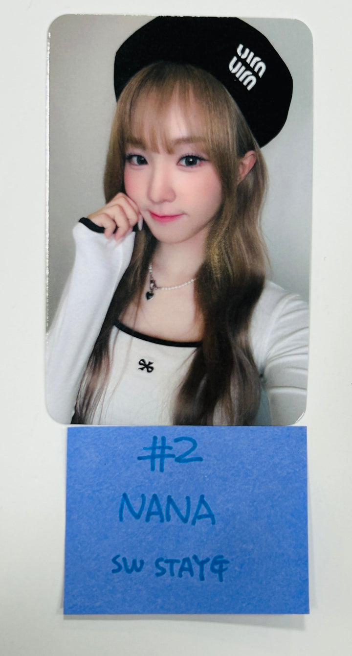 Wooah "Unframed" - Soundwave Fansign Event Photocard [StayG Ver.] [24.7.1]