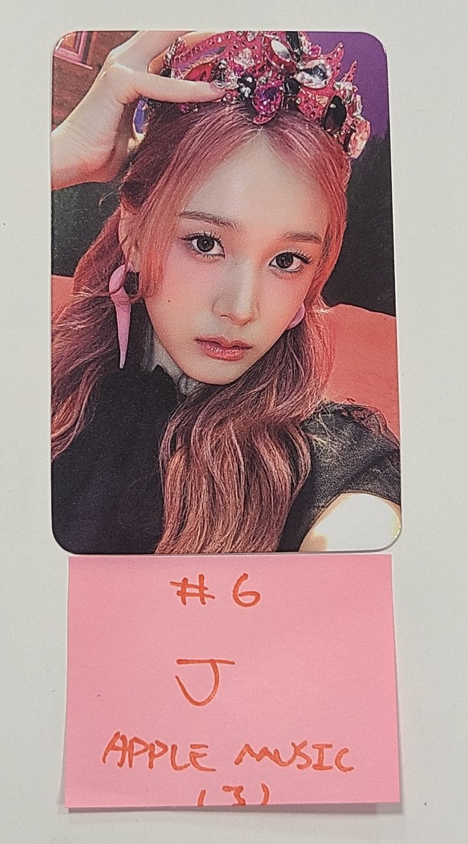 STAYC "Metamorphic" - Apple Music Pre-Order Benefit Photocard [24.7.2]