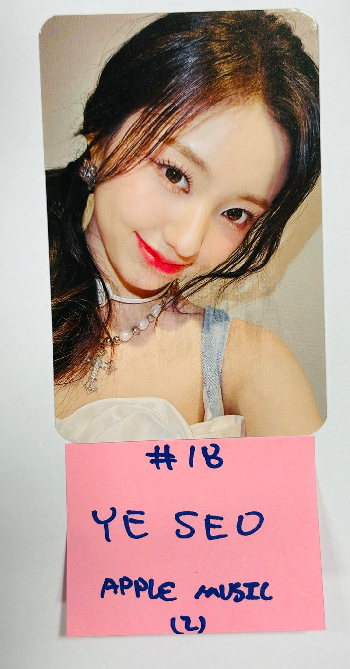 Kep1er "Kep1going On" - Apple Music Fansign Event Photocard Round 2 [24.7.2]