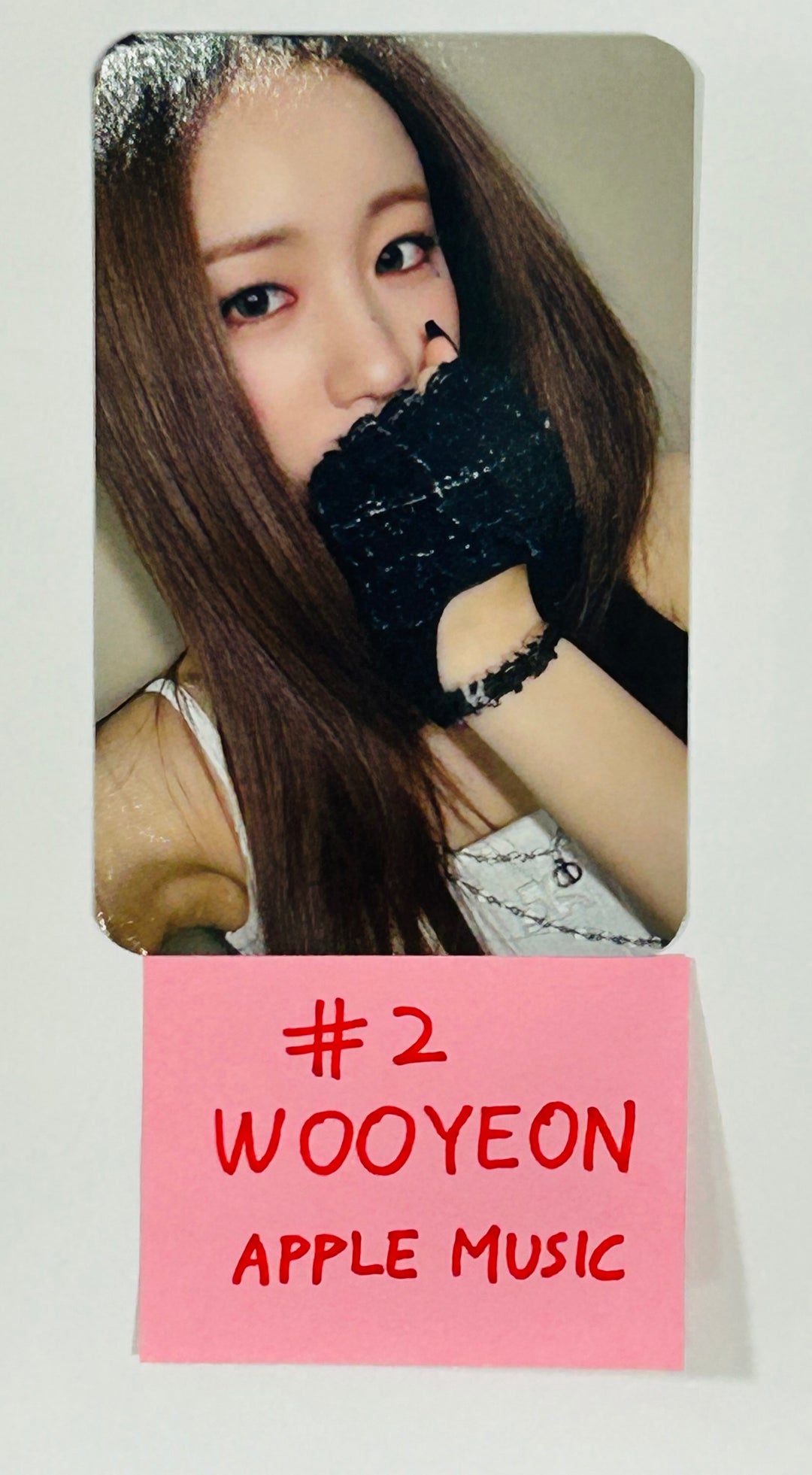 Wooah "Unframed" - Apple Music Fansign Event Photocard Round 2 [24.7.2]