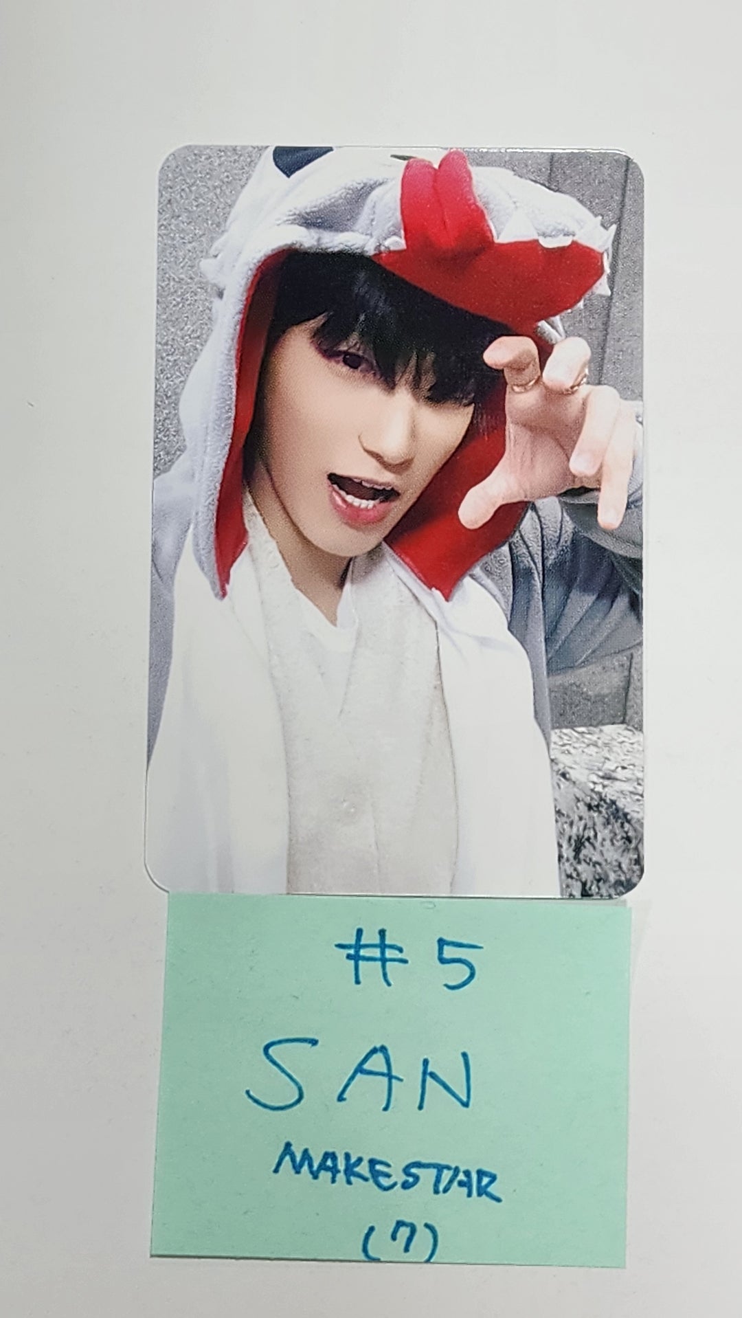 Ateez "GOLDEN HOUR : Part.1" - Makestar Fansign Event Photocard Round 3 [Poca Ver.] [24.7.3] - HALLYUSUPERSTORE