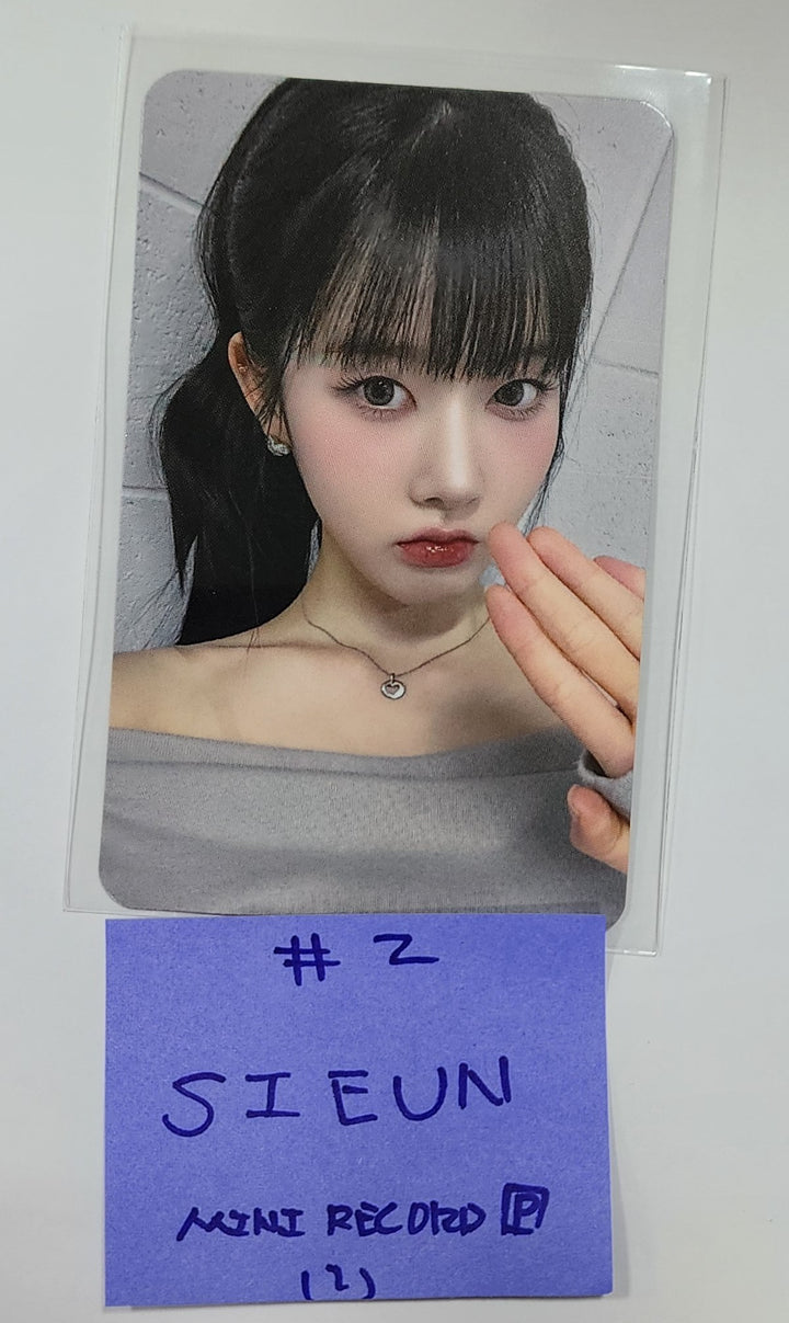 STAYC "Metamorphic" - Mini Record Fansign Event Photocard Round 2 [Platform Ver.] [24.7.4] - HALLYUSUPERSTORE