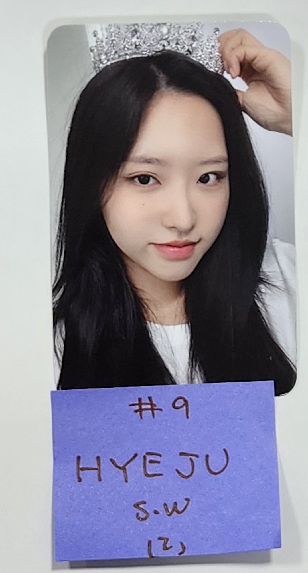 Loossemble "One of a Kind" - Soundwave Fansign Event Photocard Round 4 [24.7.4] - HALLYUSUPERSTORE