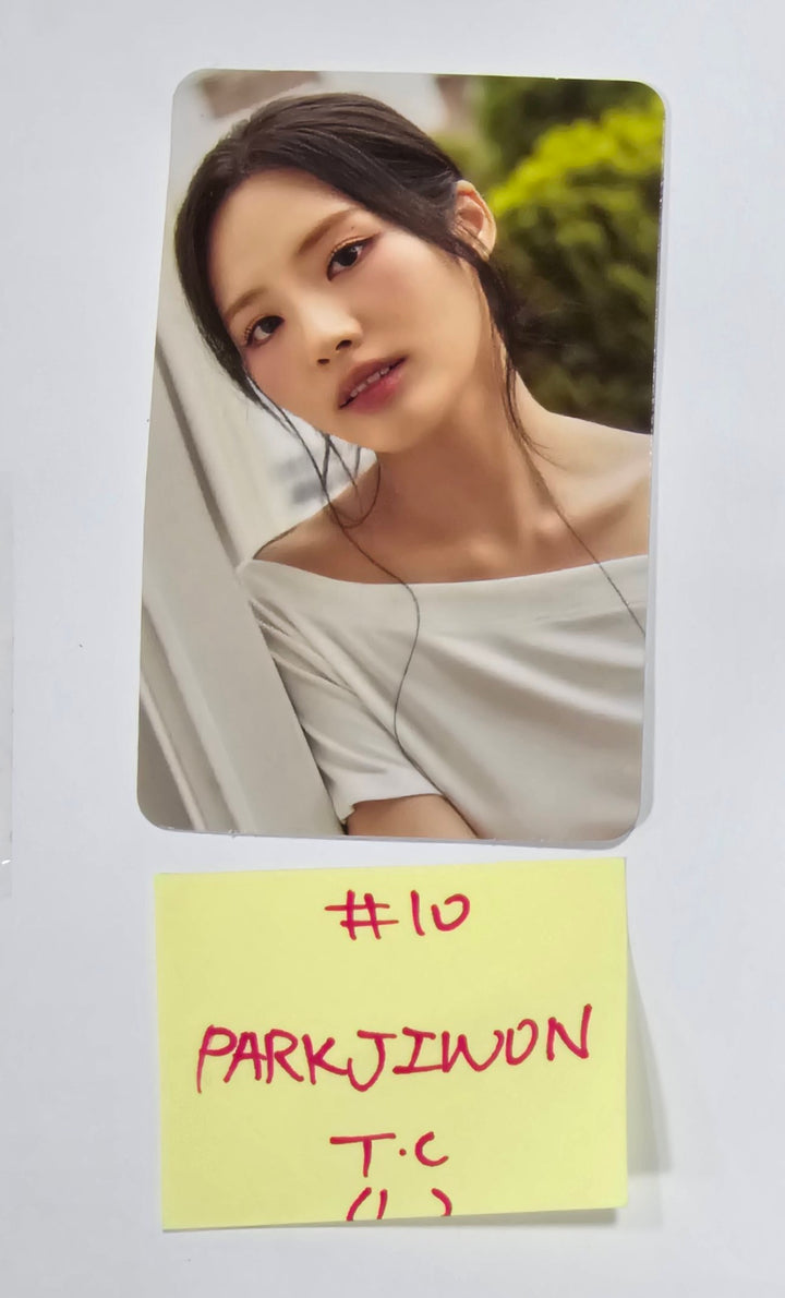 Fromis_9 "FROM SUMMER" Photo Exhibition - Official Trading Photocard [24.7.5]