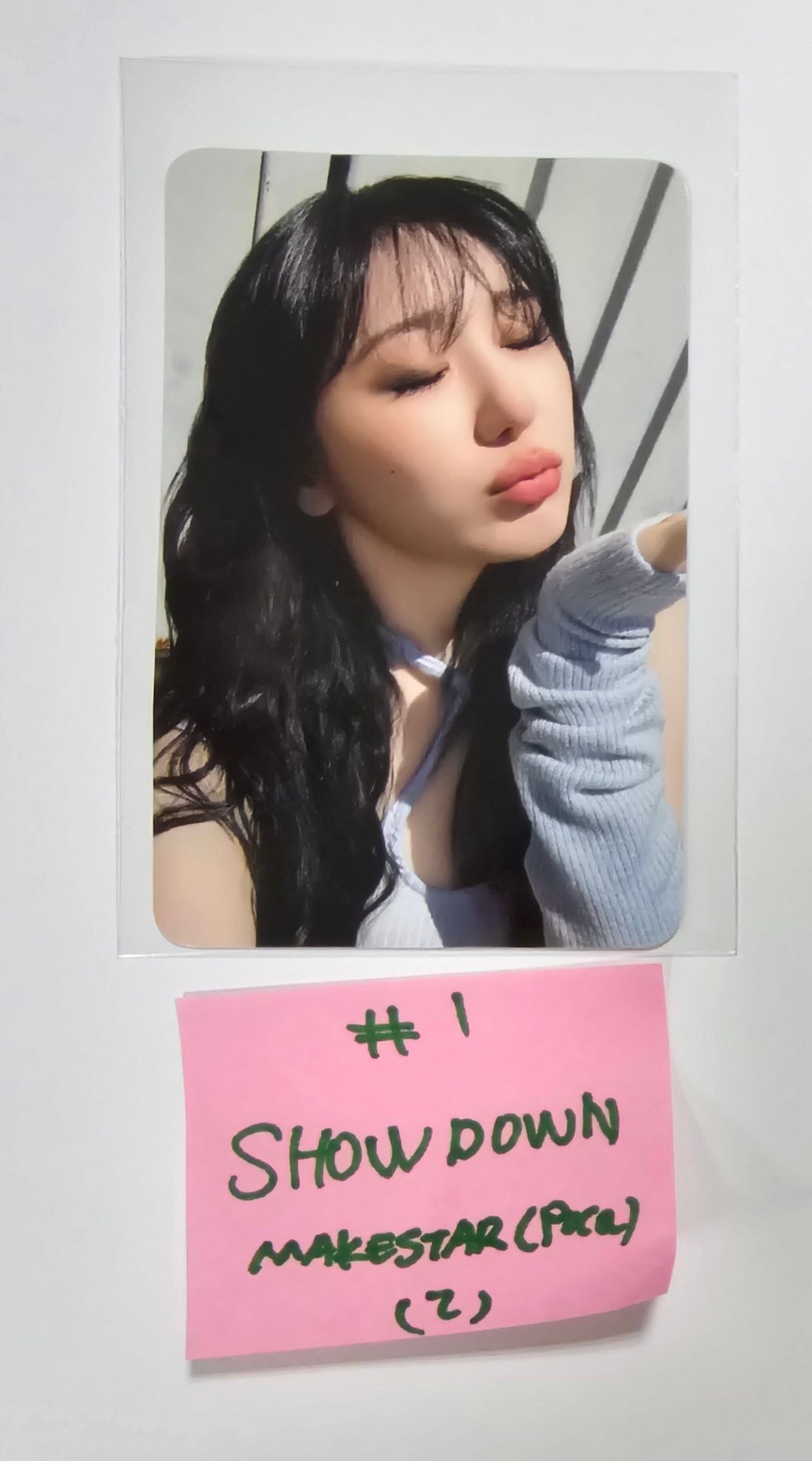 Lee Chae Yeon "SHOWDOWN" - Makestar Pre-Order Benefit Photocard [Poca Ver.] [24.7.5] - HALLYUSUPERSTORE