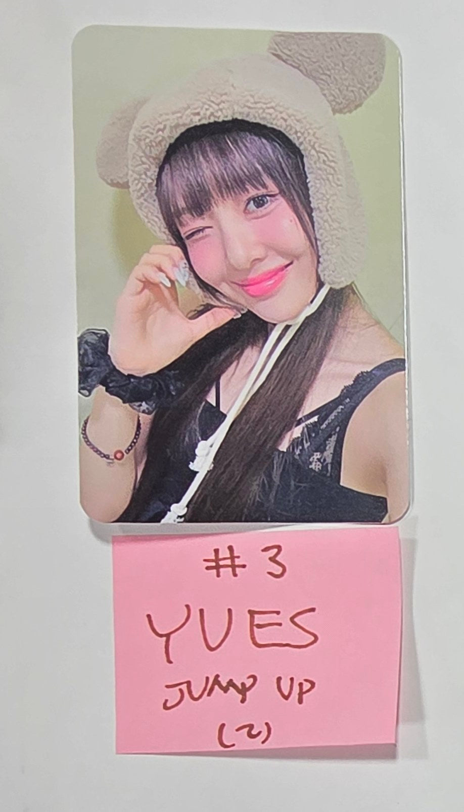 Yves "LOOP" - Jump Up Fansign Event Photocard [24.7.5] - HALLYUSUPERSTORE