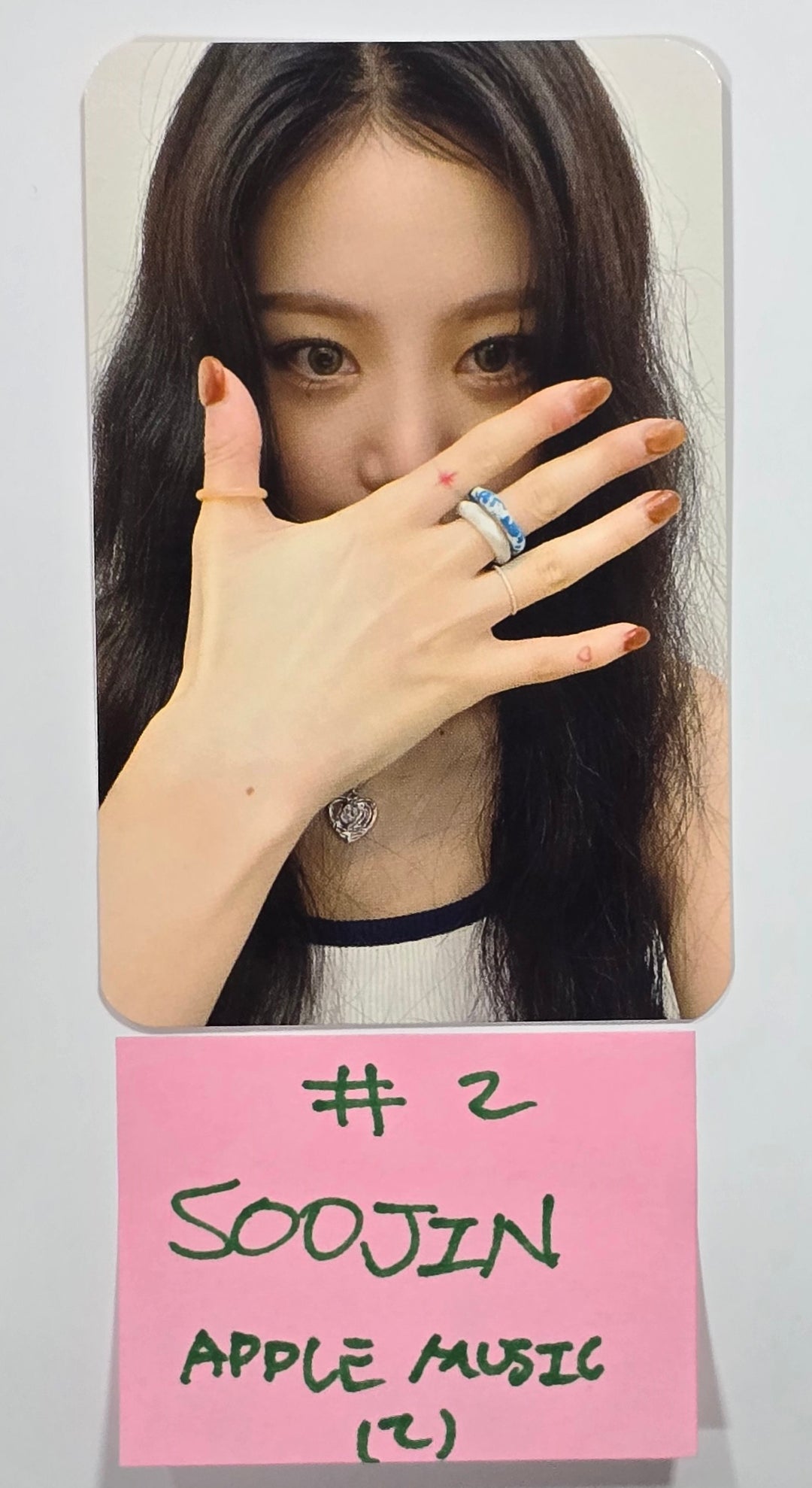 Soojin "RIZZ" - Apple Music Fansign Event Photocard [24.7.5] - HALLYUSUPERSTORE