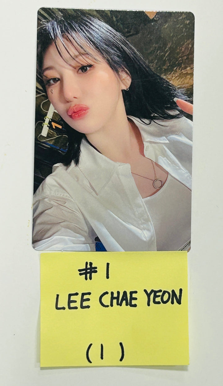 Lee Chae Yeon "SHOWDOWN" - Official Photocard [Standard & Poca Album Ver.] [24.7.5] - HALLYUSUPERSTORE