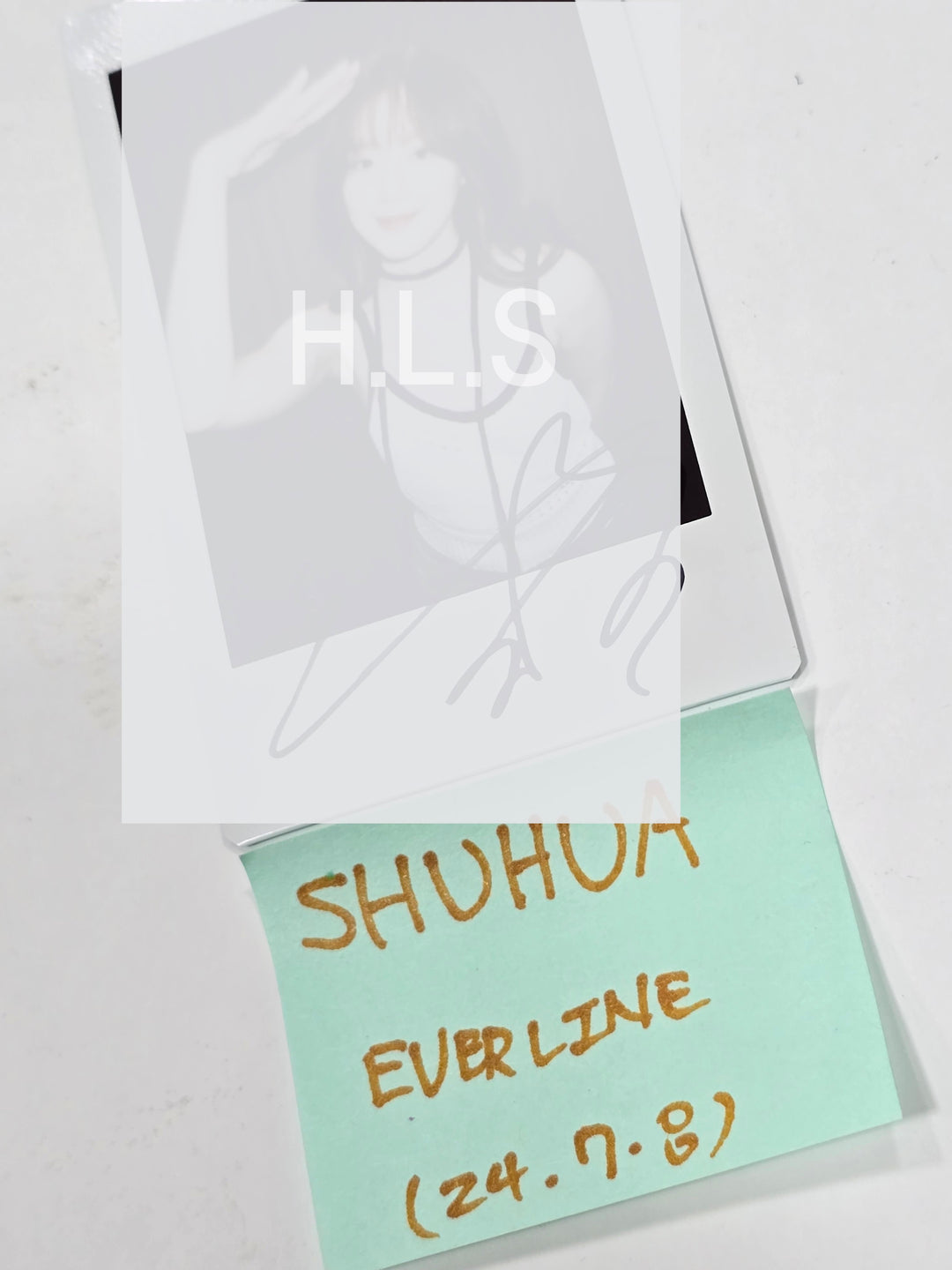 SHUHUA (Of (g) I-DLE) "2" 2nd Full Album - Hand Autograhped(Signed) Polaroid [24.7.8]