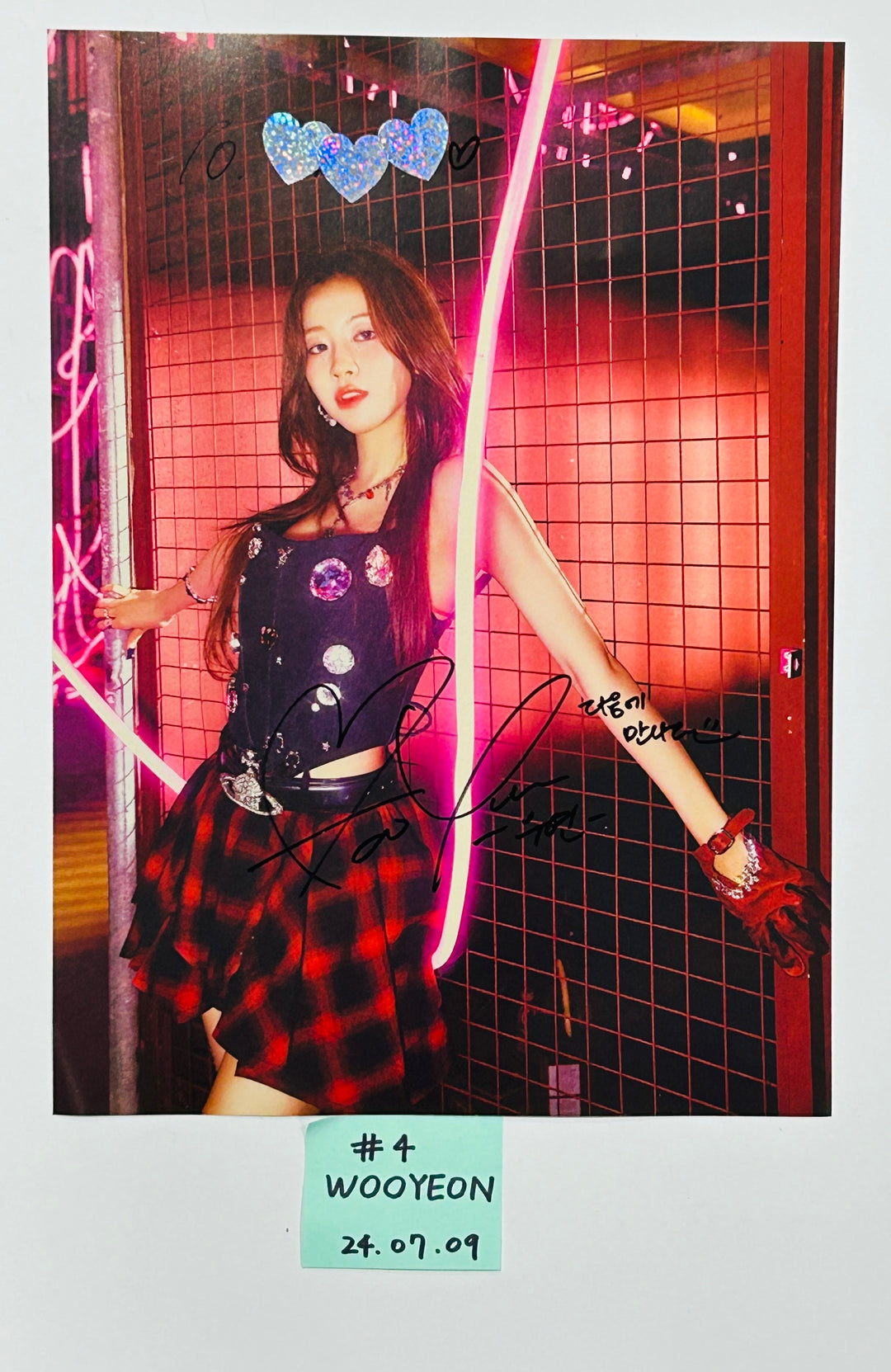 Wooah "Unframed" - A Cut Page From Fansign Event Album [24.7.9]