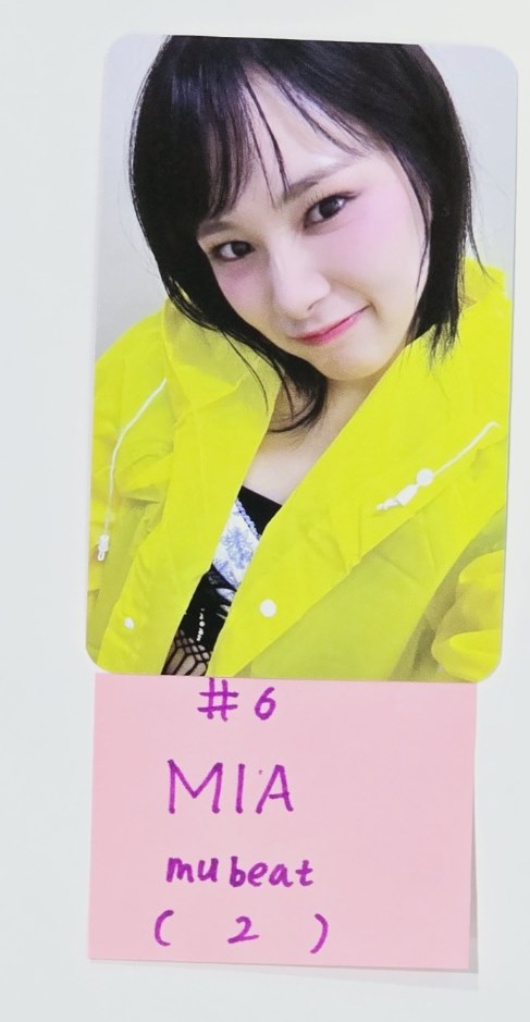 Everglow "ZOMBIE " - Mubeat Fansign Event Photocard [24.7.10]