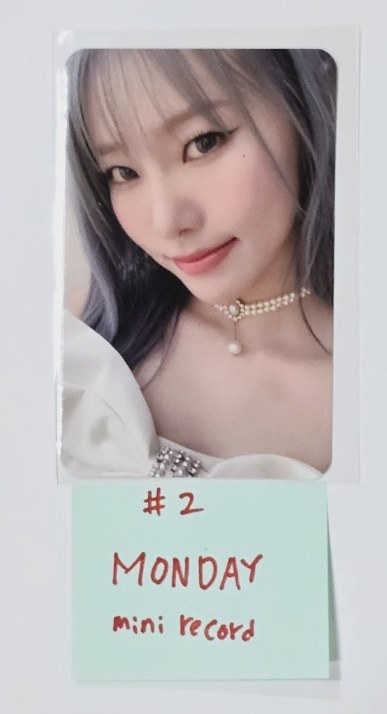 Weeekly "Bliss " - Mini Record Fansign Event Photocard [Platform Ver.] [24.7.11]