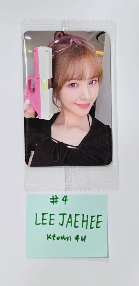 Weeekly "Bliss " - Ktown4U Pre-Order Benefit Photocard [24.7.11]