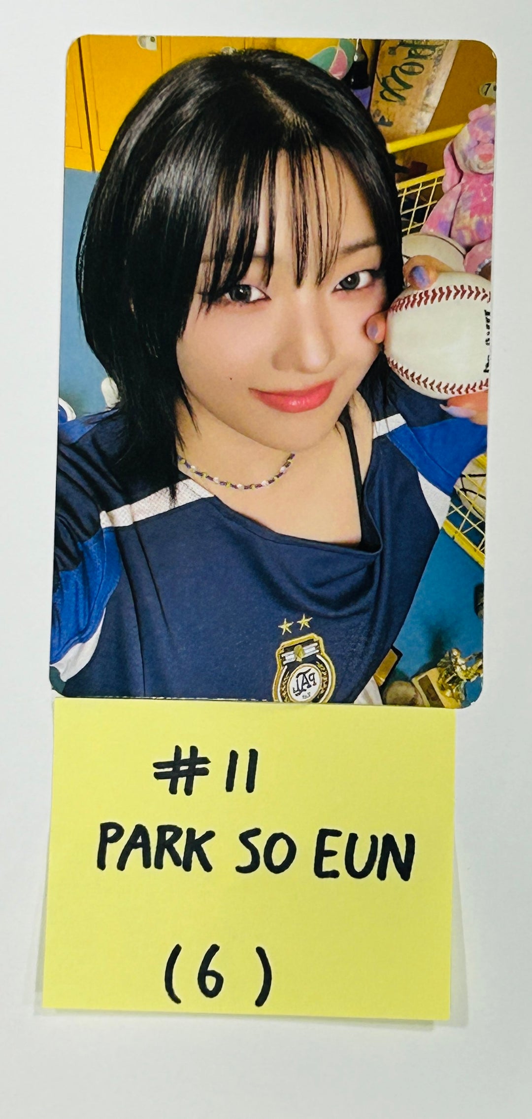 Weeekly "Bliss " - Official Photocard [24.7.11]