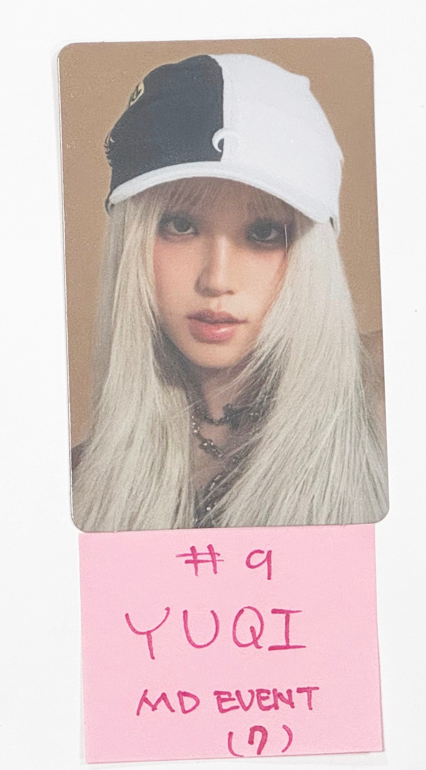 G)I-DLE KLAXON - LINE FRIENDS Gangnam POP-UP Store Official MD