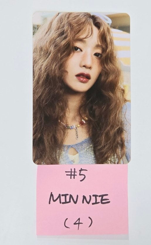 (G)I-DLE KLAXON - POP-UP Store Official Random Photocard [24.7.12] - HALLYUSUPERSTORE