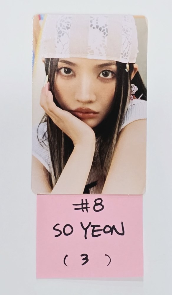 (G)I-DLE KLAXON - POP-UP Store Official Random Photocard [24.7.12] - HALLYUSUPERSTORE