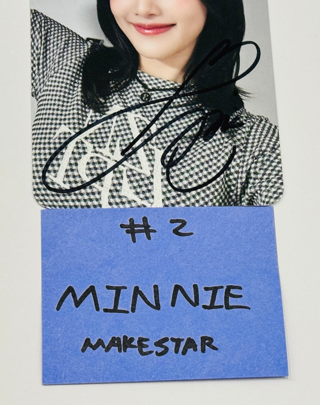 Minnie (Of (G) I-DLE) "2" 2nd Full Album - Hand Autograhped(Signed) Polaroid [24.7.15] - HALLYUSUPERSTORE