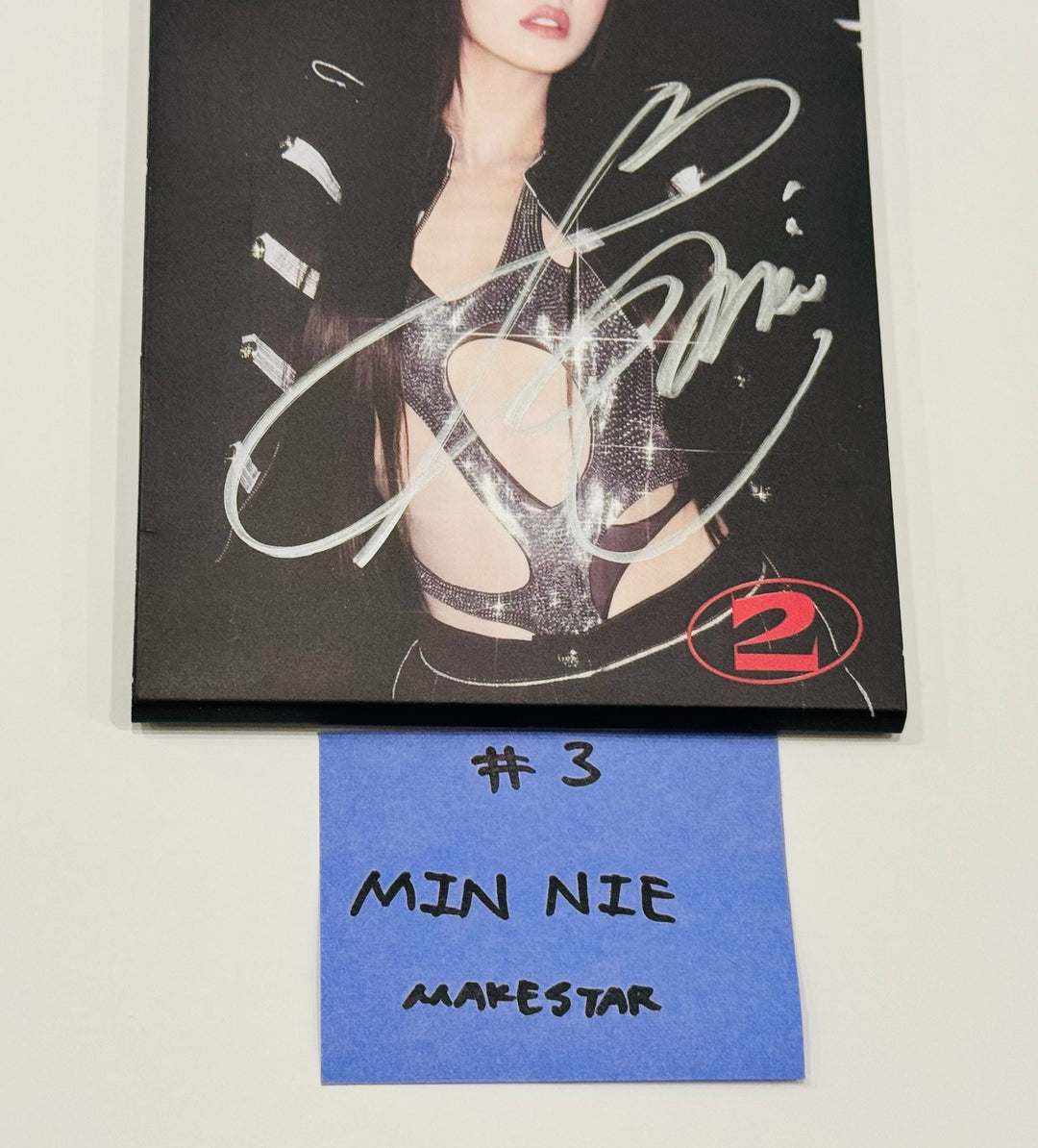 Minnie (Of (G) I-DLE) "2" 2nd Full Album - Hand Autograhped(Signed) Polaroid [24.7.15] - HALLYUSUPERSTORE