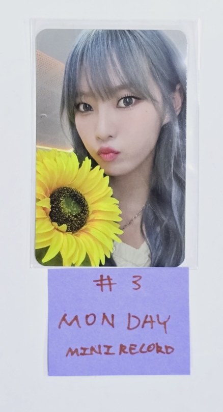 Weeekly "Bliss " - Mini Record Fansign Event Photocard [Platform Ver.] [24.7.15] - HALLYUSUPERSTORE