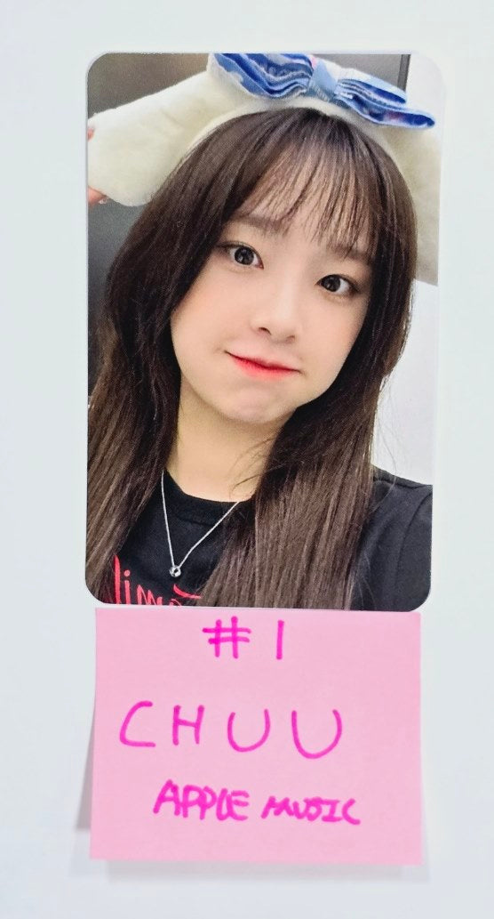 CHUU "Strawberry Rush" - Apple Music Fansign Event Photocard (STAYG Album Ver.) [24.7.17] - HALLYUSUPERSTORE