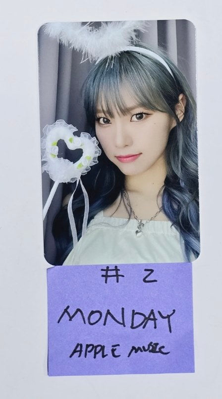 Weeekly "Bliss " - Apple Music Fansign Event Photocard Round 2 [24.7.18] - HALLYUSUPERSTORE