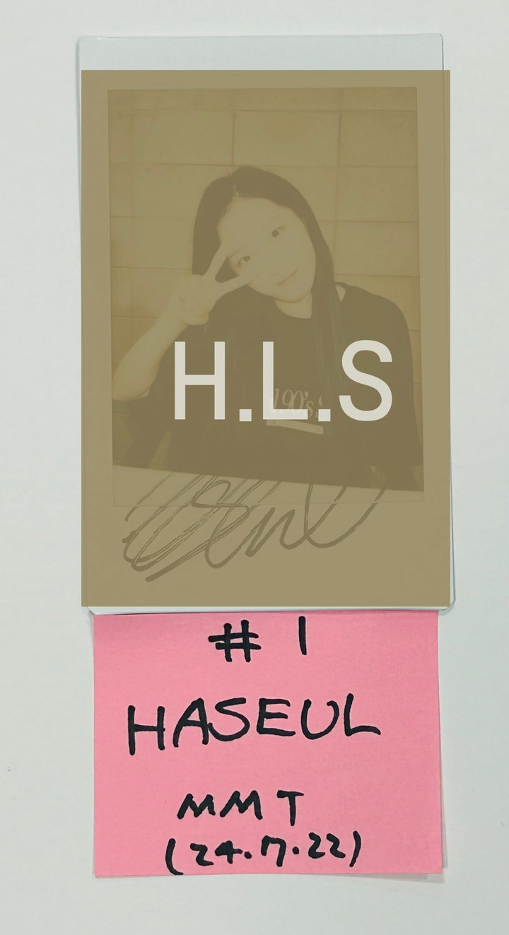 Haseul (of Artms) "DALL" - Hand Autographed(Signed) Polaroid, Photocard [24.7.22] - HALLYUSUPERSTORE