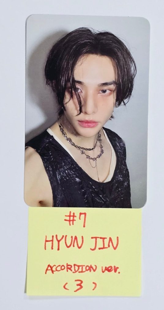 Stray Kids "ATE" - Official Photocard [Accordion Ver.] [24.7.23] - HALLYUSUPERSTORE