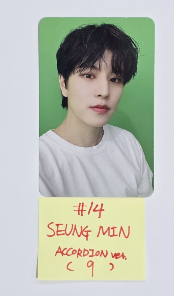 Stray Kids "ATE" - Official Photocard [Accordion Ver.] [24.7.23] - HALLYUSUPERSTORE