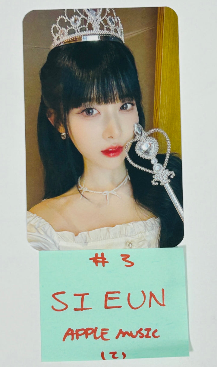 STAYC "Metamorphic" - Apple Music Fansign Event Photocard [24.7.24] - HALLYUSUPERSTORE